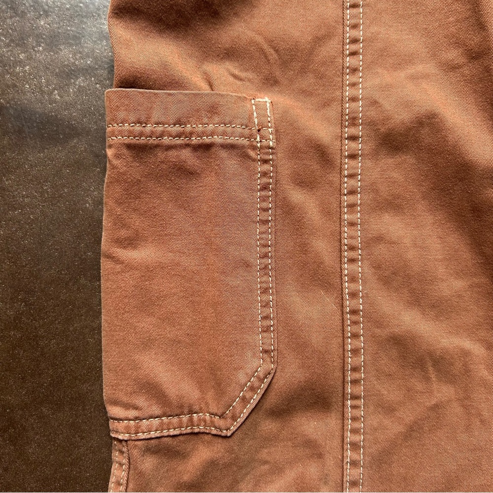 Aritzia Sundeh- 100% organic cotton Oscar cargo pants- size 8 - Picture 6 of 15